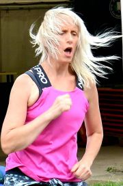 Andrea Bartsch---Trainerin für Zumba